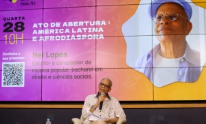 Tarefa de lideran&ccedil;as negras &eacute; criar consci&ecirc;ncia cr&iacute;tica, diz escritor
