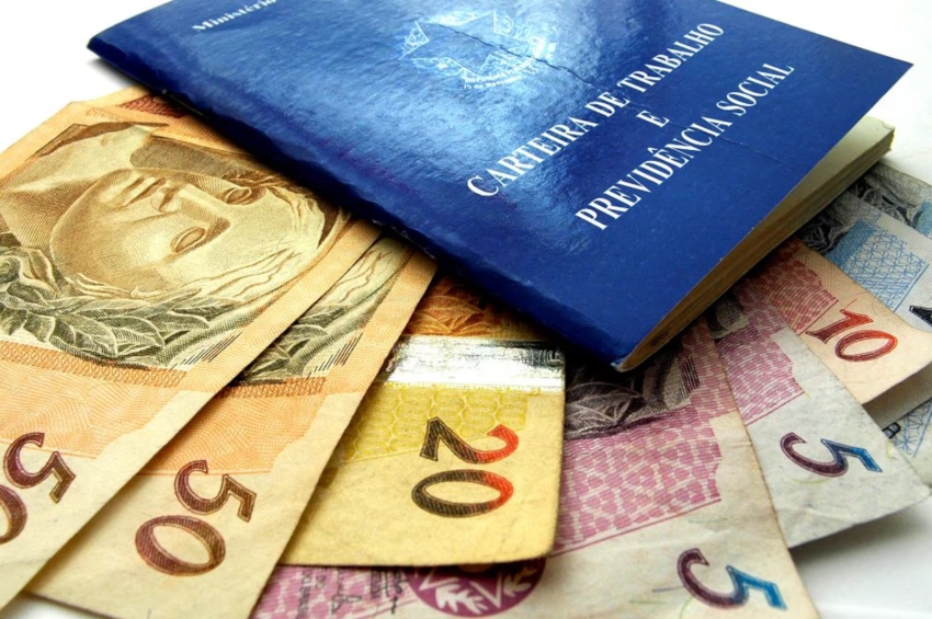 Novo cr&eacute;dito consignado privado ter&aacute; 90 dias para troca de d&iacute;vida cara por barata