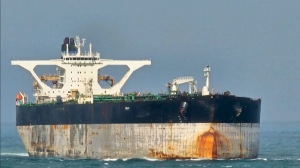 EUA lan&ccedil;am opera&ccedil;&atilde;o no Atl&acirc;ntico para apreender petroleiro russo ligado &agrave; Venezuela