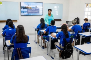 Prazo de posse para professores convocados em concurso come&ccedil;a nesta segunda-feira (4)