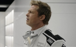 Brad Pitt em cena de F1 - O Filme