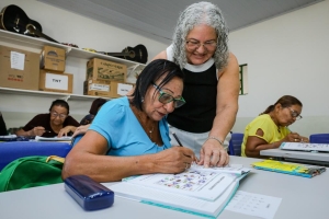 Mais MT Muxirum alfabetiza mais de 18 mil pessoas em 2025 e consolida pol&iacute;tica de inclus&atilde;o educacional