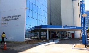 INSS: Justi&ccedil;a bloqueia R$ 2,8 bi de envolvidos em descontos ilegais