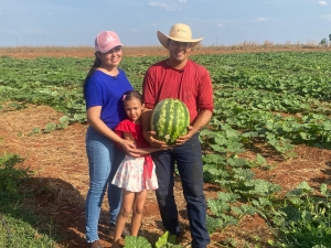 Casal de Bom Jesus do Araguaia expande produ&ccedil;&atilde;o com apoio da Seaf e da Empaer
