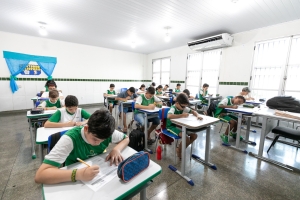 Sete mil estudantes de Cuiab&aacute; concluem provas do Avalia MT