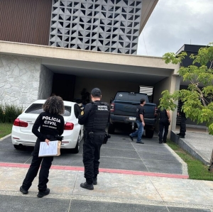 Pol&iacute;cia Civil aprofunda investiga&ccedil;&atilde;o e cumpre novos mandados em opera&ccedil;&atilde;o contra fraudes milion&aacute;rias em licita&ccedil;&otilde;es p&uacute;blicas