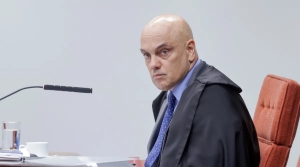 Imprensa internacional destaca retirada de san&ccedil;&otilde;es dos EUA contra Alexandre de Moraes