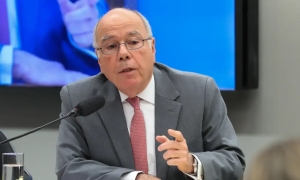 Brasil volta a repudiar intromiss&atilde;o dos EUA em assuntos do Judici&aacute;rio