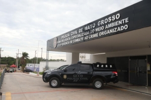 Pol&iacute;cia Civil desarticula esquema de corrup&ccedil;&atilde;o passiva e tr&aacute;fico de celulares em pres&iacute;dio de V&aacute;rzea Grande